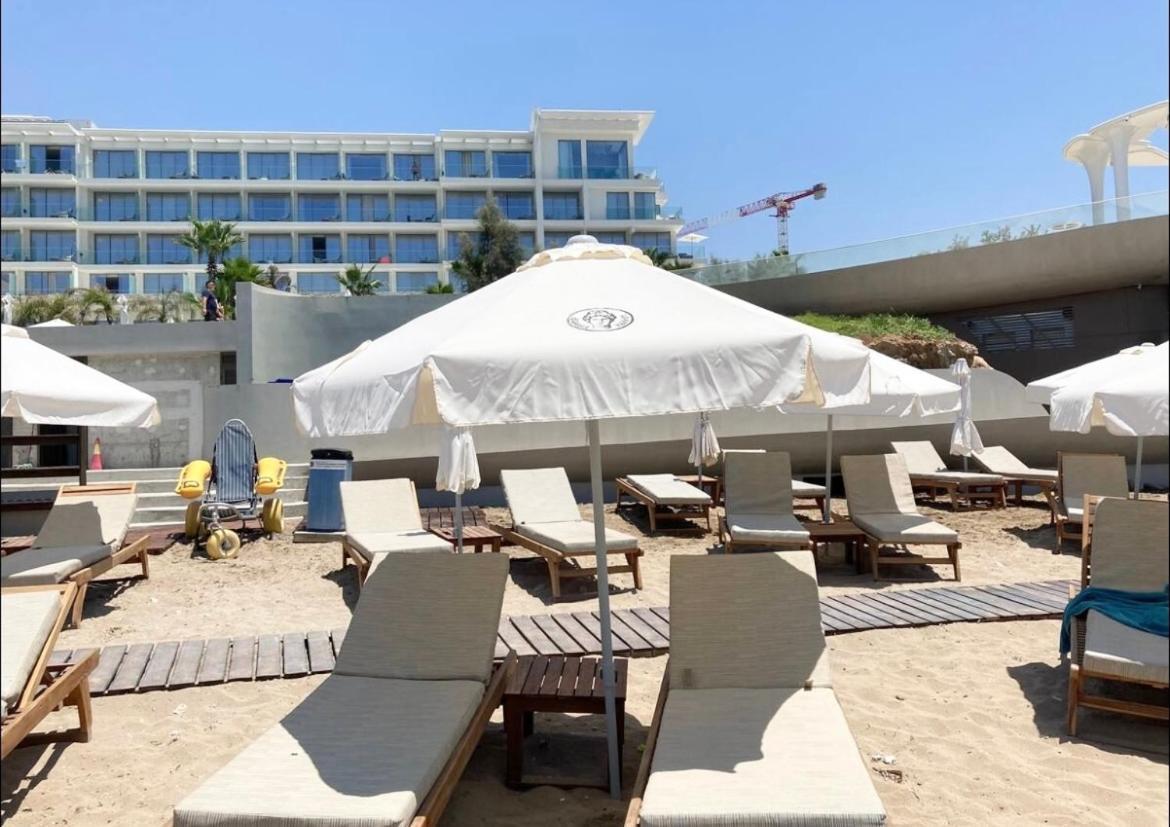 Sun Julz Apartments On The Beach Пафос Екстериор снимка
