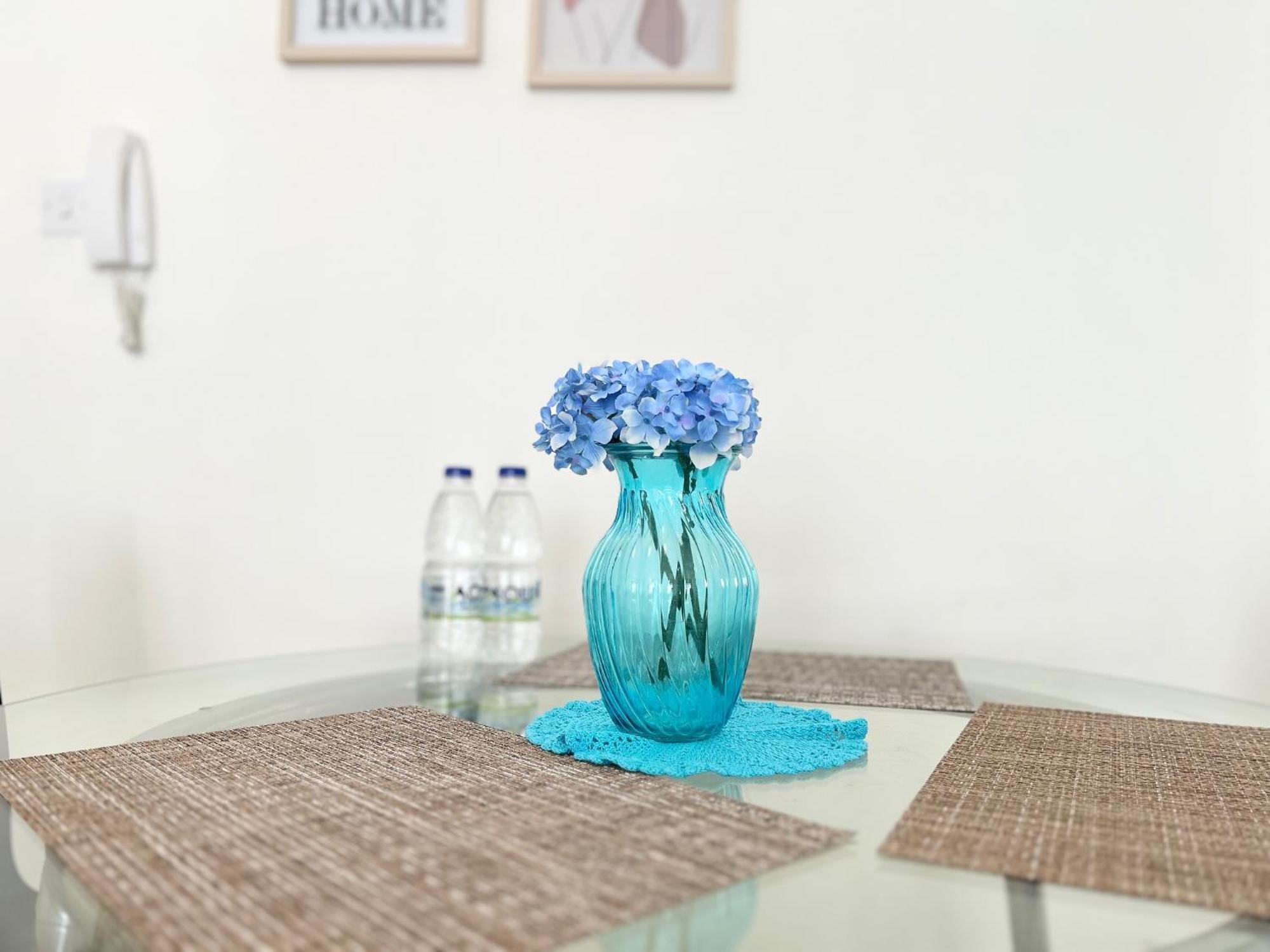 Sun Julz Apartments On The Beach Пафос Екстериор снимка